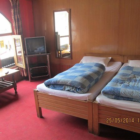 Pandey Lodge Buin Екстериор снимка