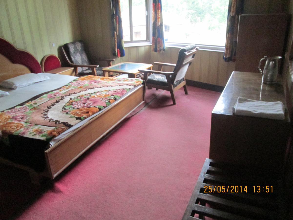 Pandey Lodge Buin Екстериор снимка