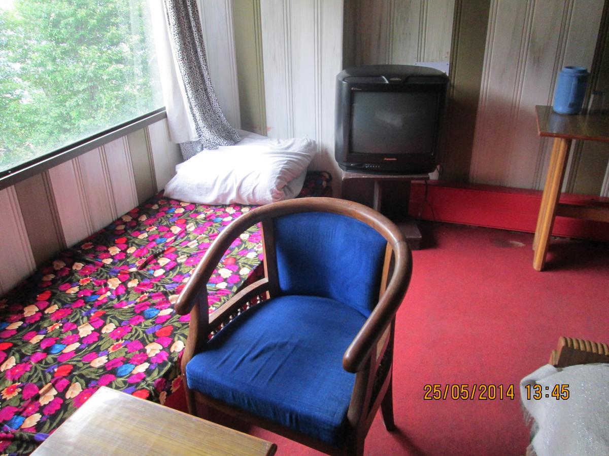 Pandey Lodge Buin Стая снимка